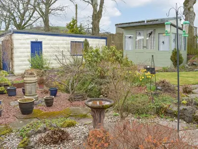 a garden in front of a house at The Shieling in Biggar