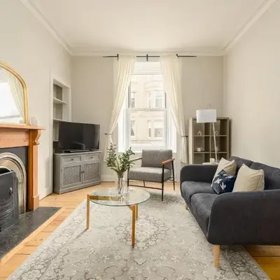 The Stockbridge Snug by Calton Living