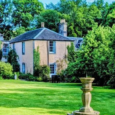Mid Cottage at Powis House Estate